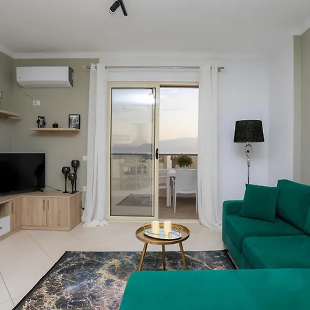Lungomare Apartment2 * Vlora