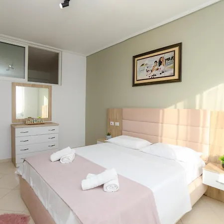 Lungomare Apartment2 Apartman Vlora