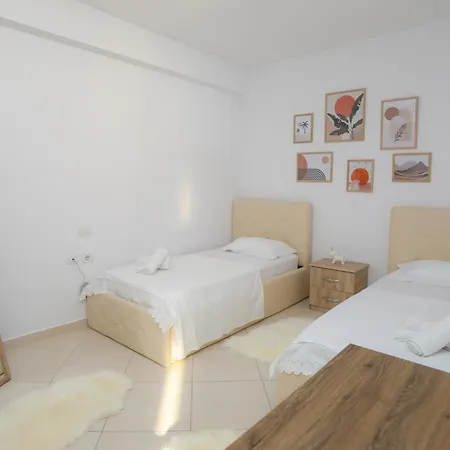 Lungomare Apartment2 * Vlora