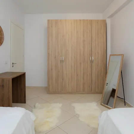 Lungomare Apartment2